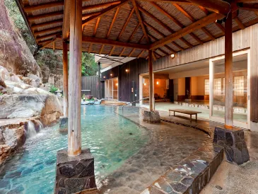 Ooedo onsen Premium Shirahama Saichoraku（Old:Yukai Resort Premium Shirahama Saichoraku）