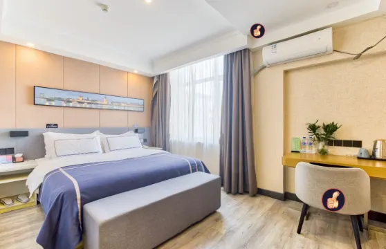 蘭歐尚品酒店（集安大吉他廣場店）