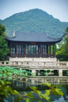Suzhou Seclusive Tianpingshan Cultural Resort Hotel