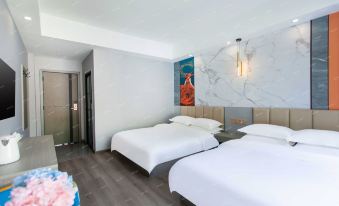 Kangding Shiguangli Holiday Hotel