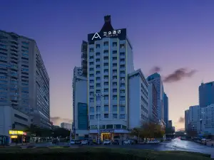 Atour Hotel