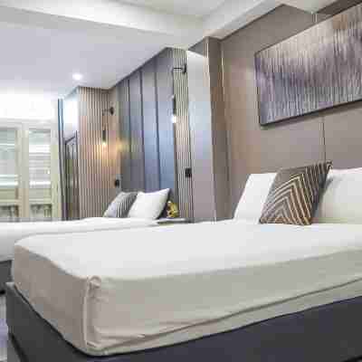 301 Studio & Suites by Recharge Residences Rooms