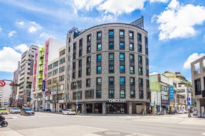 CHECKinn Taichung Ziyou