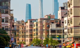 Guangzhou Pazhou Exhibition Guangzhou Tower Metro Station Light Hotel