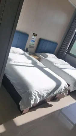 Huaxiang Express Hotel Отели рядом с достопримечательностью «Народное правительство округа Сокко»