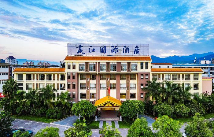 Jinggu Yingjiang International Hotel