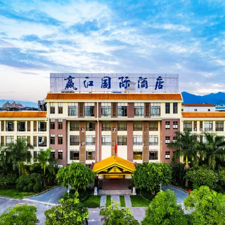 Jinggu Yingjiang International Hotel