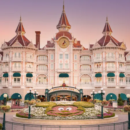 Disneyland Hotel