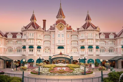 Disneyland Hotel