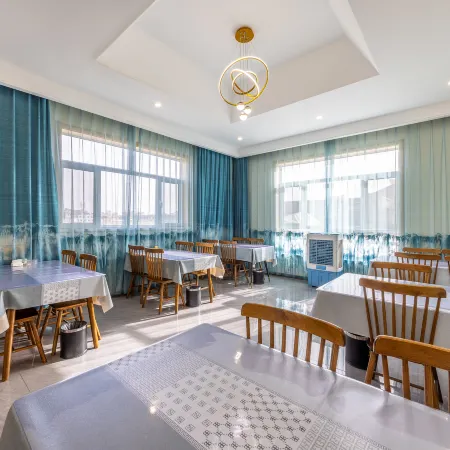 WuweiShuya Light Living Hotel (Wuwei City Pedestrian Commercial Street Store)