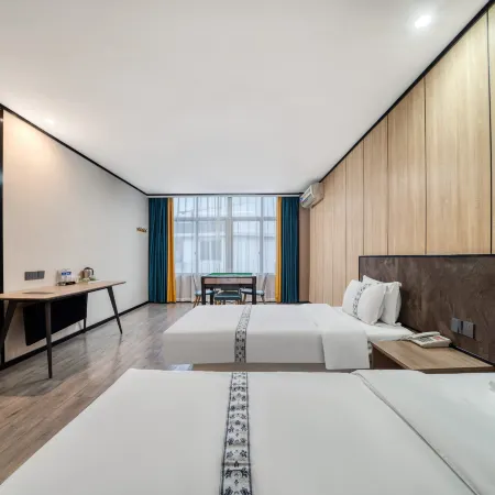 Aikesi Fashion Hotel (Suixi Real Leather World Shop)