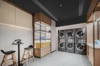 Xichang Moon Lake Wetland Park Aerospace Avenue Atour Hotel - Gym