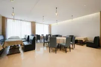 Yayue Hotel (Yulin Rongxian Railway Station Branch) - servizio colazione