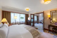 Yanyuan International Hotel Hotels near Nankai University Element Institute (Weijin Road)