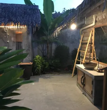 ซันเซ็ท หันหน้าเข้าหาแม่น้ำ ฟอร์เรสท์ วิลล่า