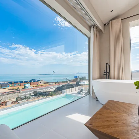 Pingtan 8 nautical miles pool sea view homestay