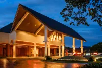 Crowne Plaza Fiji Nadi Bay Resort & Spa