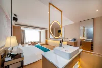 Jiujiang Jiulong Yunjing Hotel at 98 Flood Control Memorial Square, Balihu New District - Esports