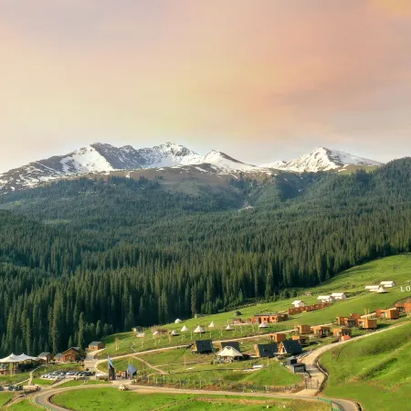 Joan Kushtai Joong Valley Bay Wild Luxury Camp