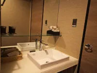 Astil Hotel Shin-Osaka Precious