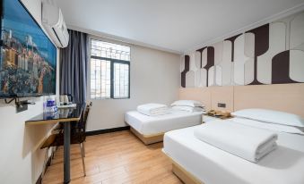 No. 8 Hotel Chain (Shenzhen Huaqiangbei)