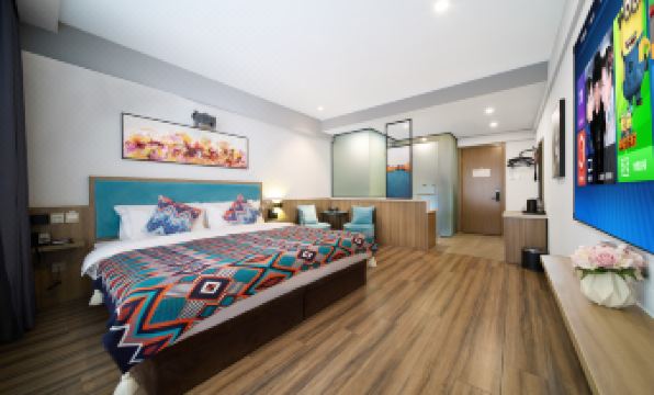 Kaiyuan Meiju Hotel (Dalian Railway Station Zhongshan Square Subway Station Branch)