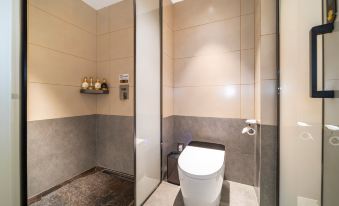 Oukai Impression Hotel