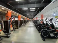 Changfeng International Hotel Hotel di Ulan Hot