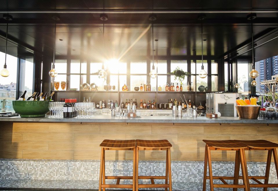 New World Hotel Jeju Over view