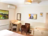 Philia Hotel Hotels in der Nähe von Kathedrale der Auferstehung Christi