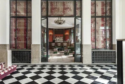 Hôtel de la Poste Hotels in Pommard