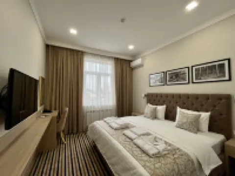 Bristol Hotel Tashkent