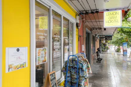 Hostel Lemon Siam Petchaburi Road