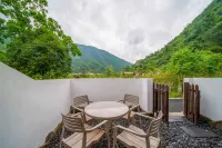 Huangya Selenium B&B (Zuishanye Scenic Area Branch)