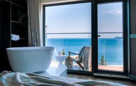 Qingdao Yuehai Scenic Apartment (Laoshan Scenic Area) Отели рядом с достопримечательностью «Laoshan Taiqing Palace»