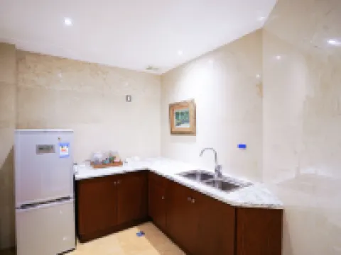 Huquan Resorts & Spa Hotels in Mile