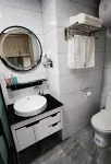 Fu Xiang Hotel (Jiaodong International Airport Branch) - Condos