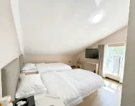 Kanas Ruigao Hotel (Jiadengyu)