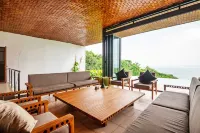 Villa Vista by the Serendipity Collection