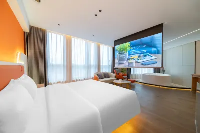 Cloud Hotel Các khách sạn gần Doumengang Marina