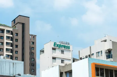CHECK inn Express Taichung FuXing Hall 2 Các khách sạn gần Fengjia University