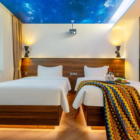 LUSHIN HOTELS&RESORTS
