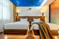 LUSHIN HOTELS&RESORTS