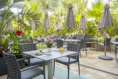 The Village Boutique and Spa Отели рядом с достопримечательностью «Моста Ротунда»