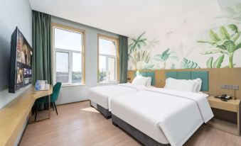 Lanjing Business Hotel (Ningjin Debai Square Xinyi Middle School Branch)