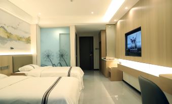 Qinzhou Yalixin Hotel