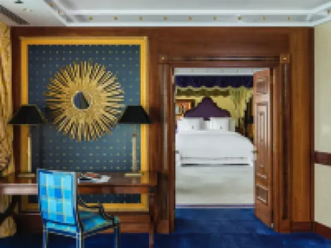 จูเมอราห์บูร์จอลอารับดูไบ โรงแรมในดูไบ