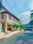 Luang Phasouk Hotel 森所哈拉寺附近的飯店