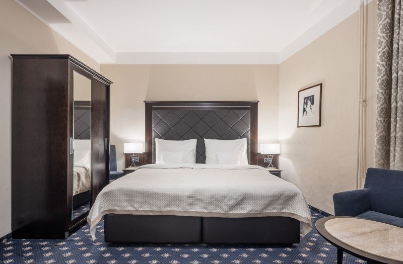 Pytloun Old Armoury Hotel Prague