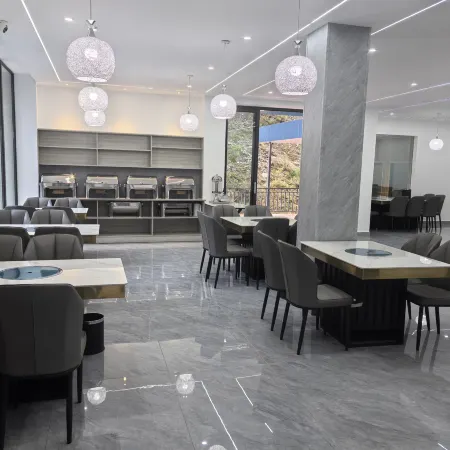 Lixian Bipeng Valley Yulan Huating Hotel